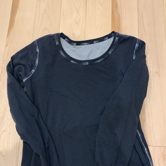 Reversible Lululemon running too - Picture 2 of 5